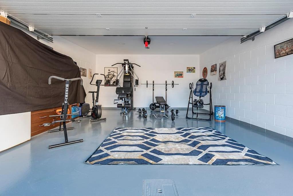 5 Stelle Piscina, Jacuzzi, Wifi - 2 Min Dal Mare Lägenhet Miami Playa Exteriör bild