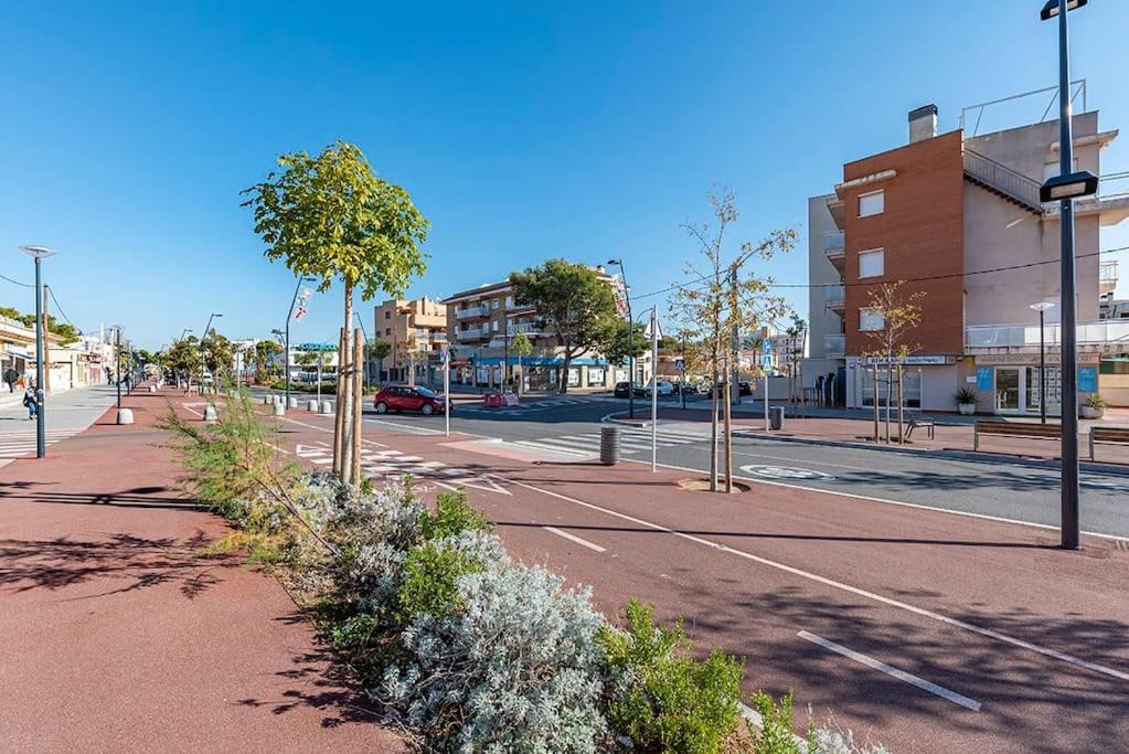 5 Stelle Piscina, Jacuzzi, Wifi - 2 Min Dal Mare Lägenhet Miami Playa Exteriör bild